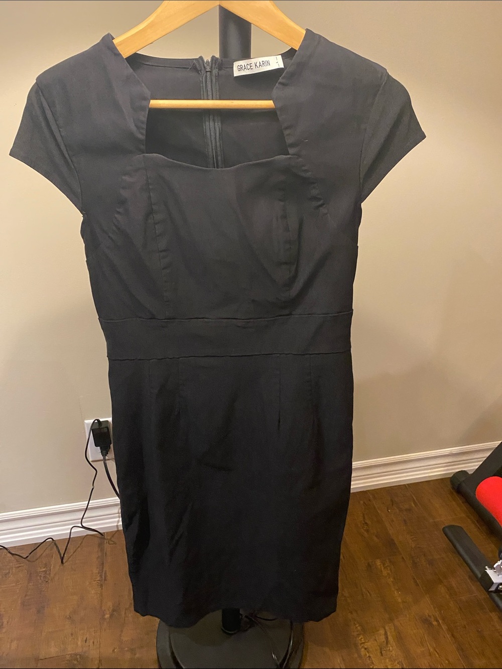 Grace Karin Black Square-Neck Cap Sleeve Midi Dress